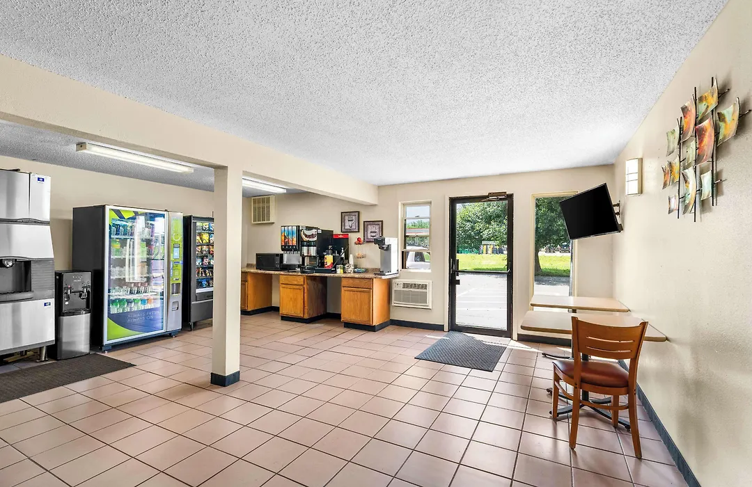 Americas Best Value Inn Decatur-1