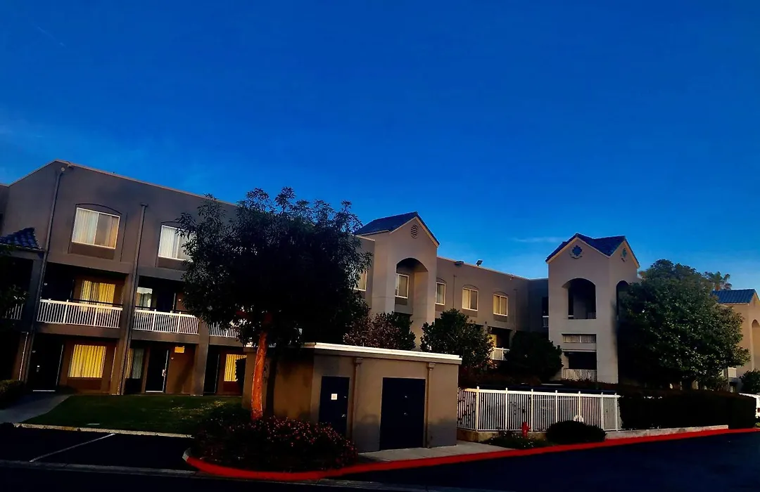 Surestay Hotel By Best Western Ontario Airport-1