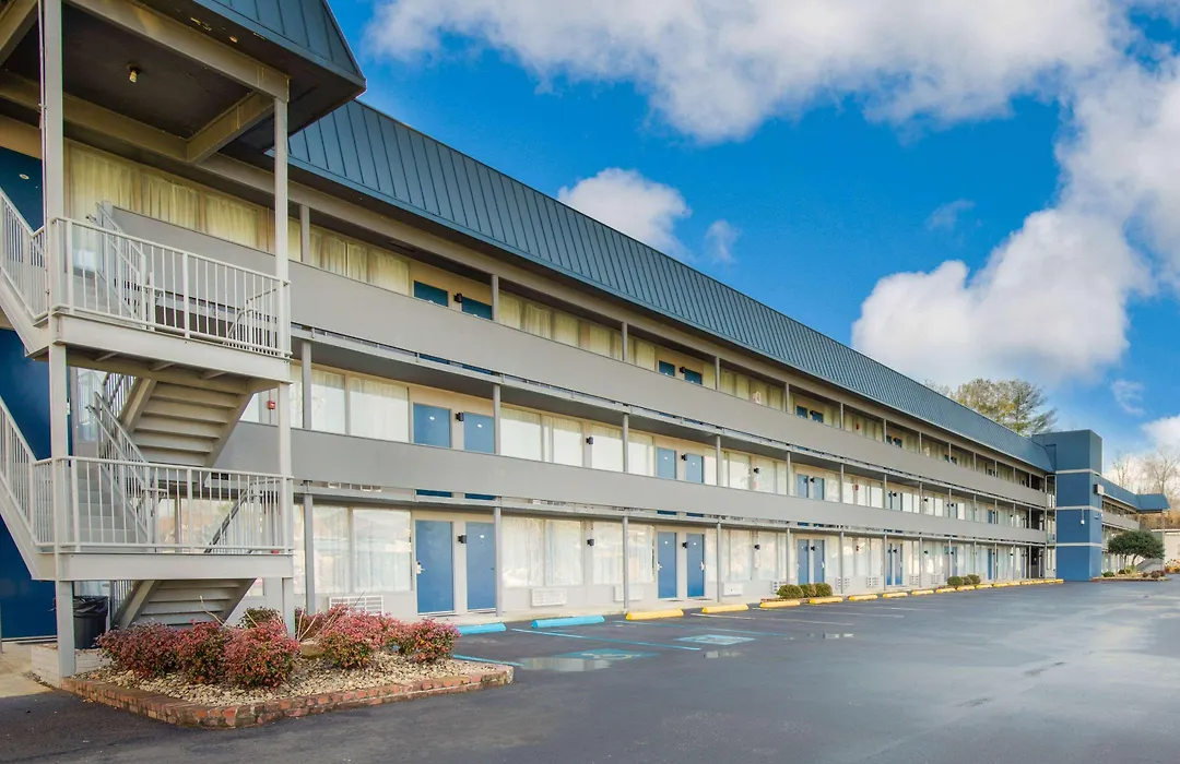 Econo Lodge Middlesboro-1