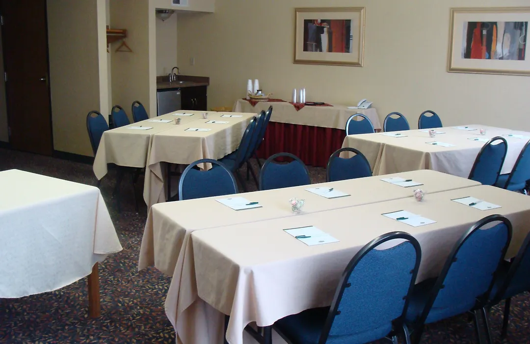 Country Inn & Suites By Radisson, Near The National Sports Center, Coon Rapids, Mn-1