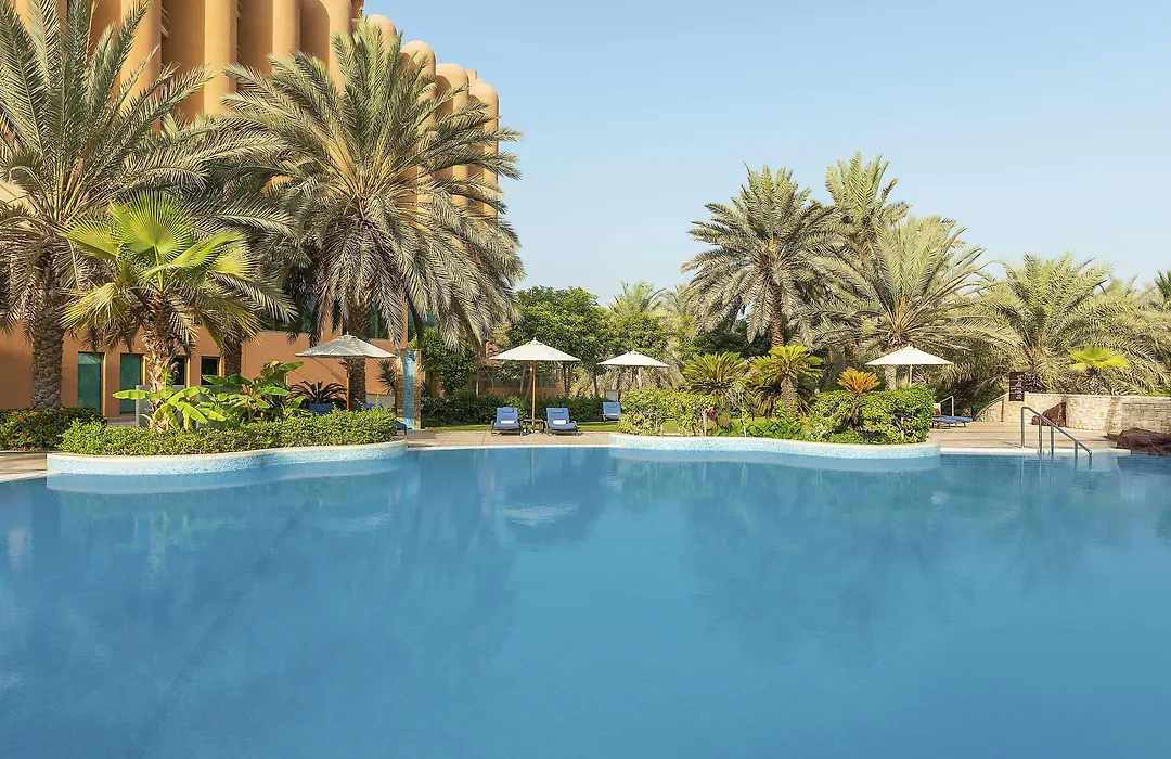 Sheraton Abu Dhabi Hotel & Resort-1