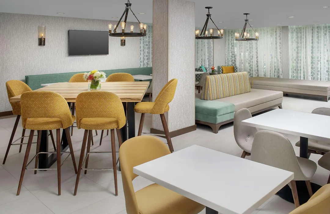 Hilton Garden Inn Miami Brickell South-1