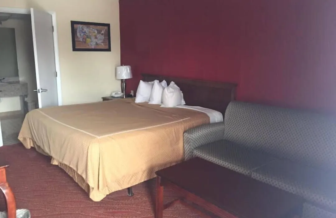 Quality Inn Thomson-1