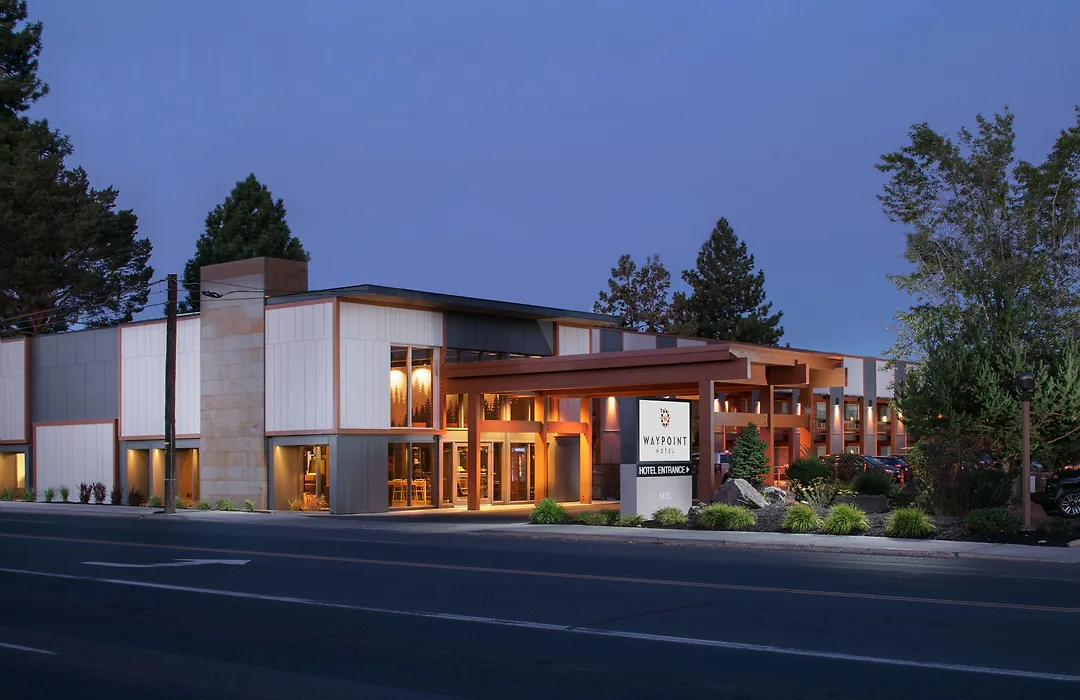 Waypoint Hotel-1