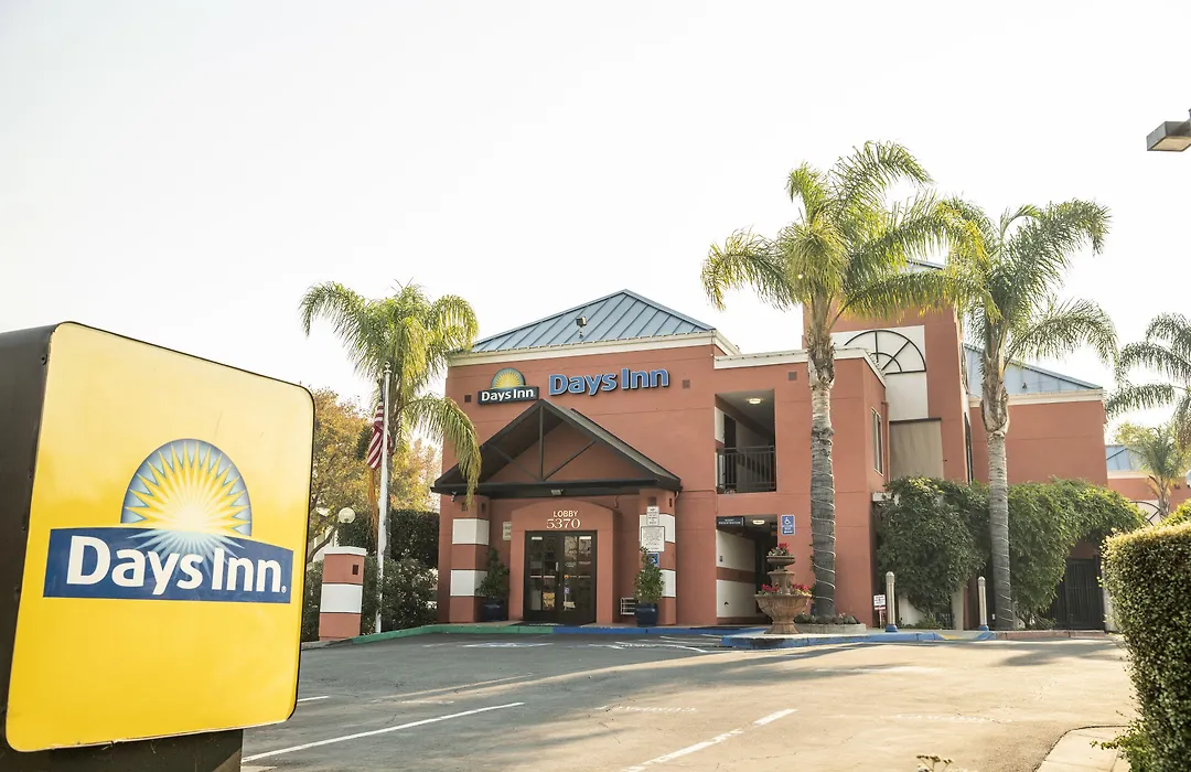 Days Inn By Wyndham Concord-1