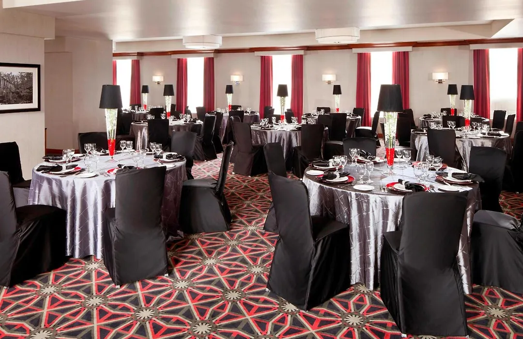 Four Points By Sheraton Hotel & Conference Centre Gatineau-Ottawa-1