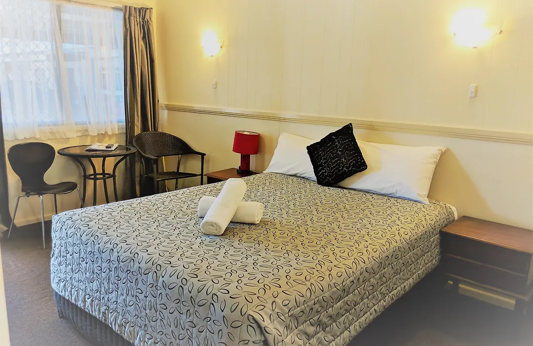 Miners Lodge Motor Inn-1