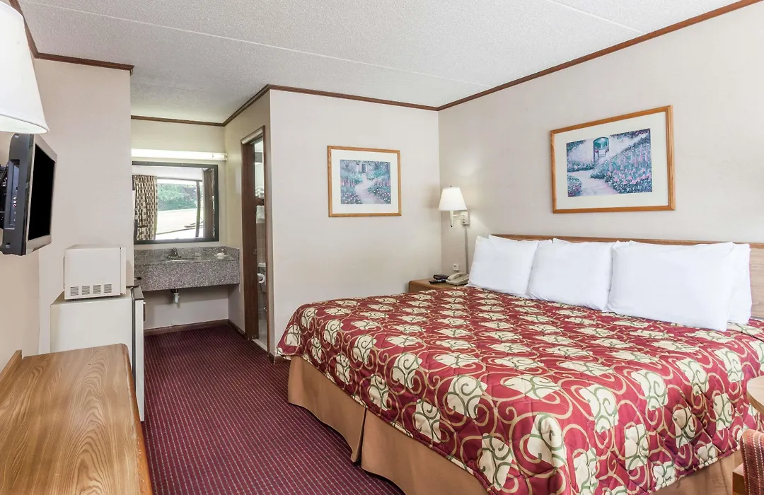 Serenity Inn Sweetwater-1