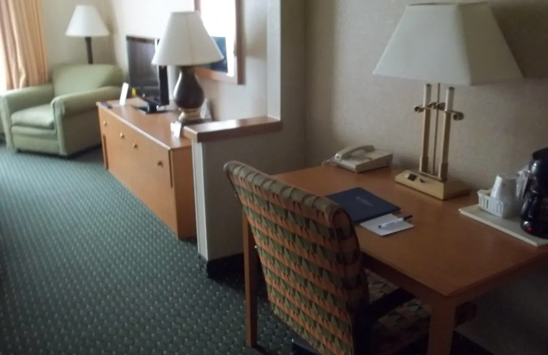Baymont By Wyndham Waterloo-1