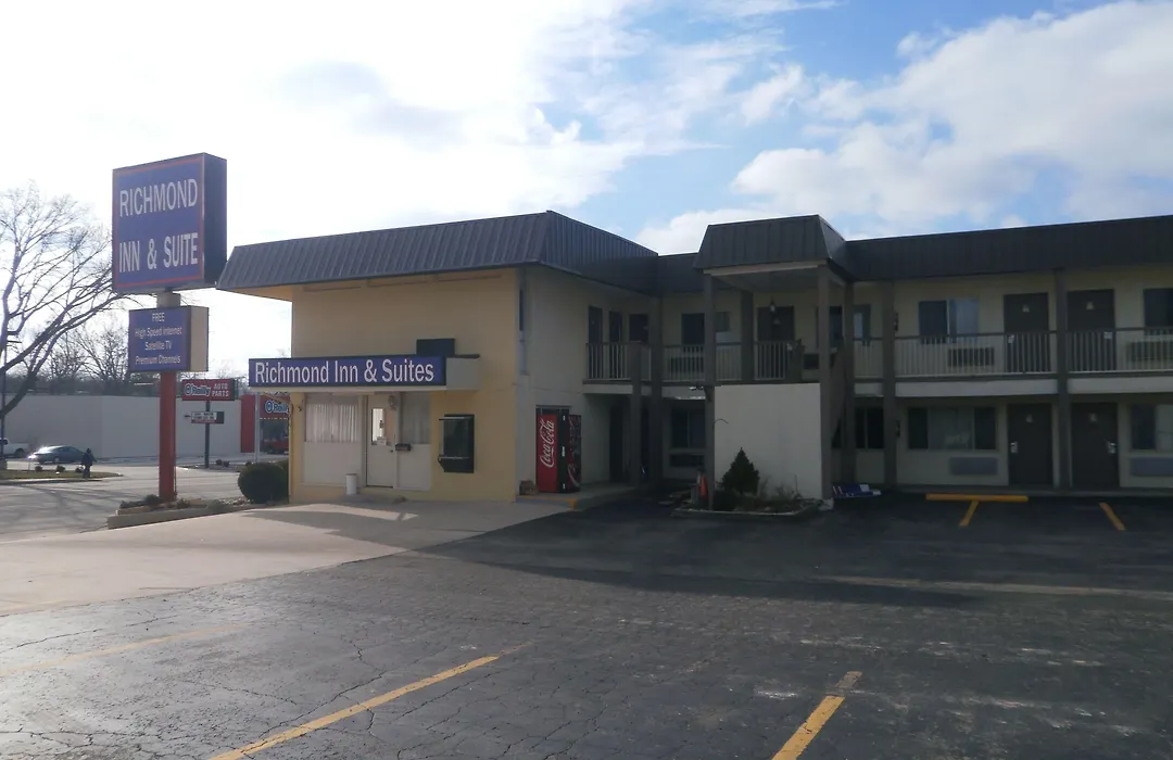 Richmond Inn And Suites-1