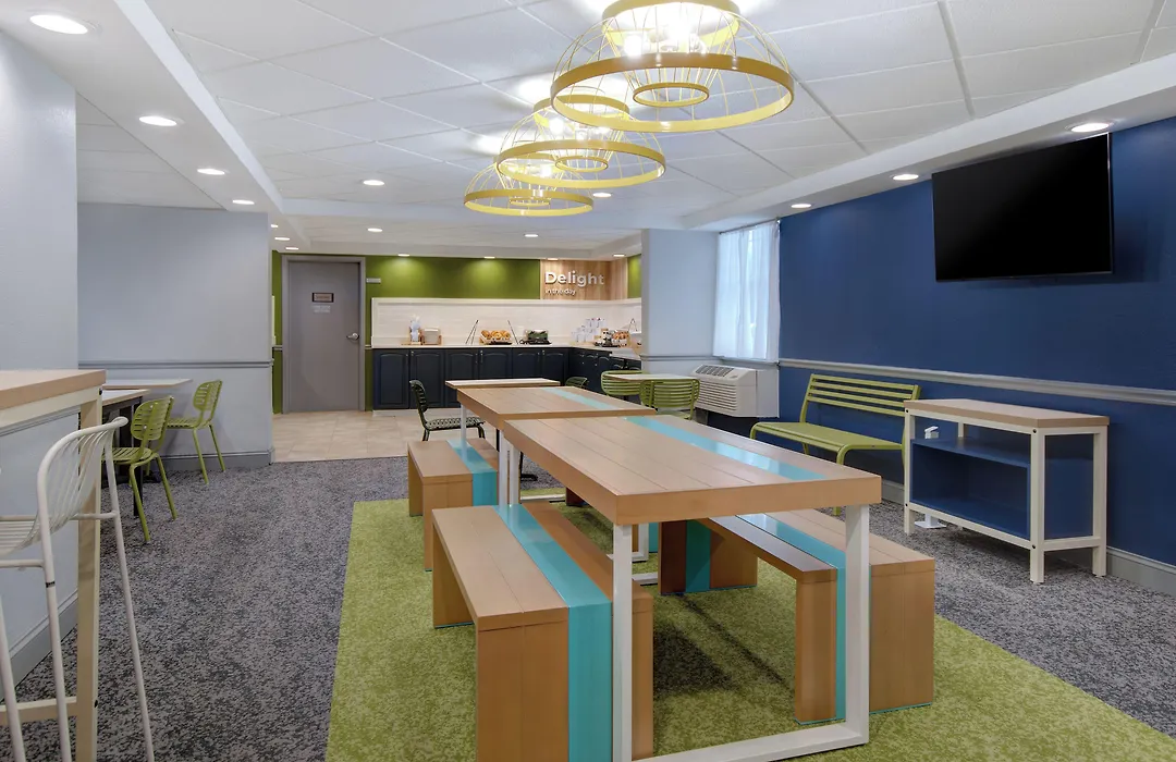 Spark By Hilton Rochester University Area-1