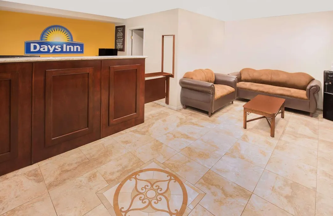 Days Inn By Wyndham Ontario Airport-1