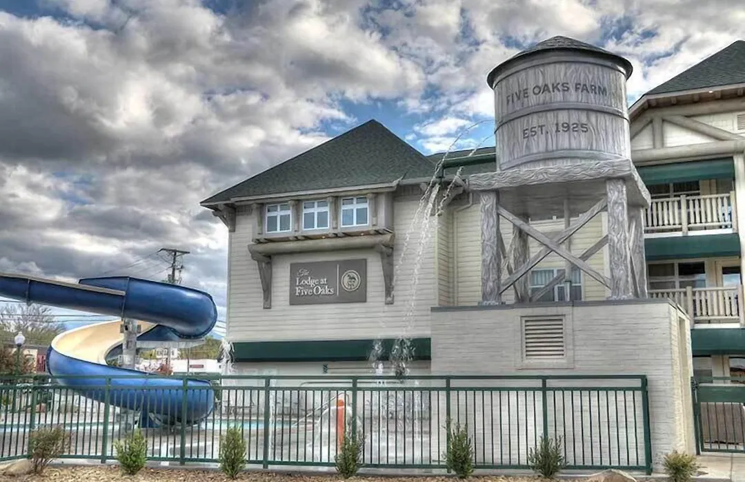 Lodge At Five Oaks Pigeon Forge - Sevierville-1
