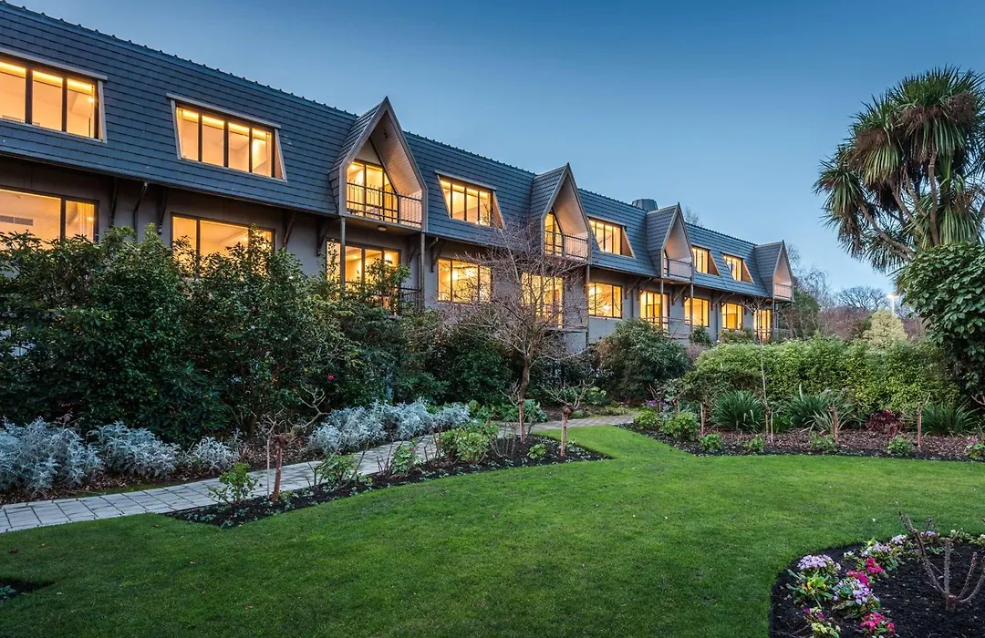 Chateau On The Park - Christchurch, A Doubletree By Hilton-1