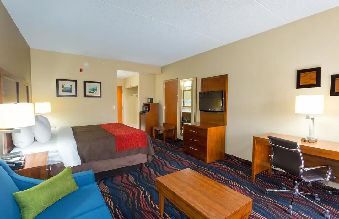 Baymont By Wyndham Bonita Springs-1