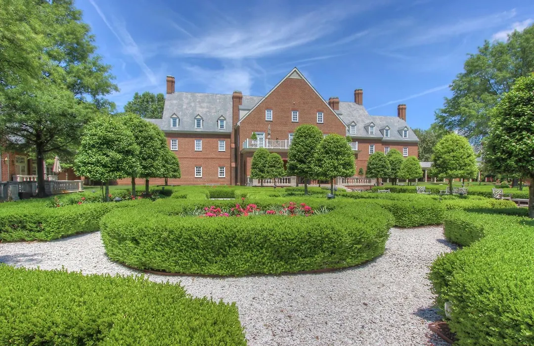 The Founders Inn & Spa Tapestry Collection By Hilton-1