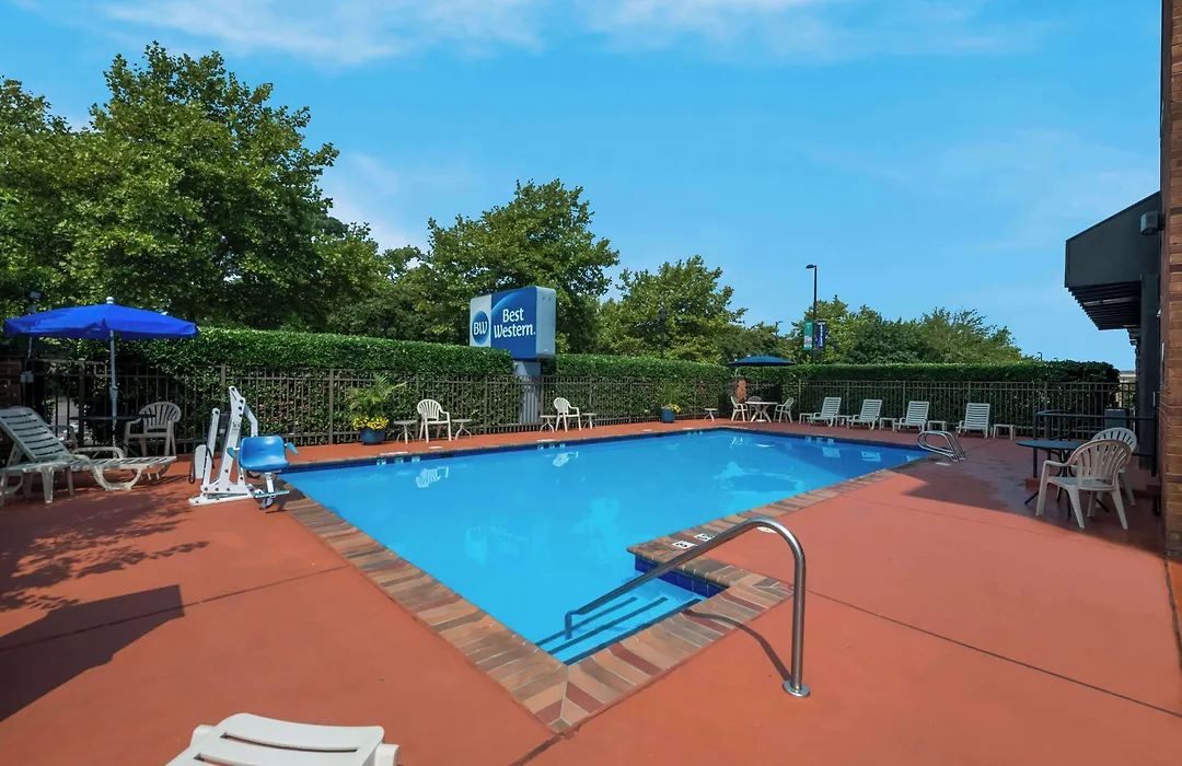 Best Western Hampton Coliseum Inn-1
