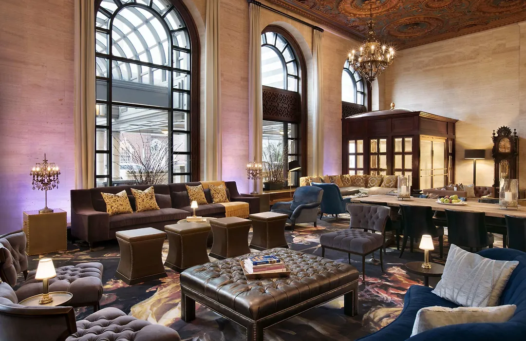 Hotel Du Pont-1
