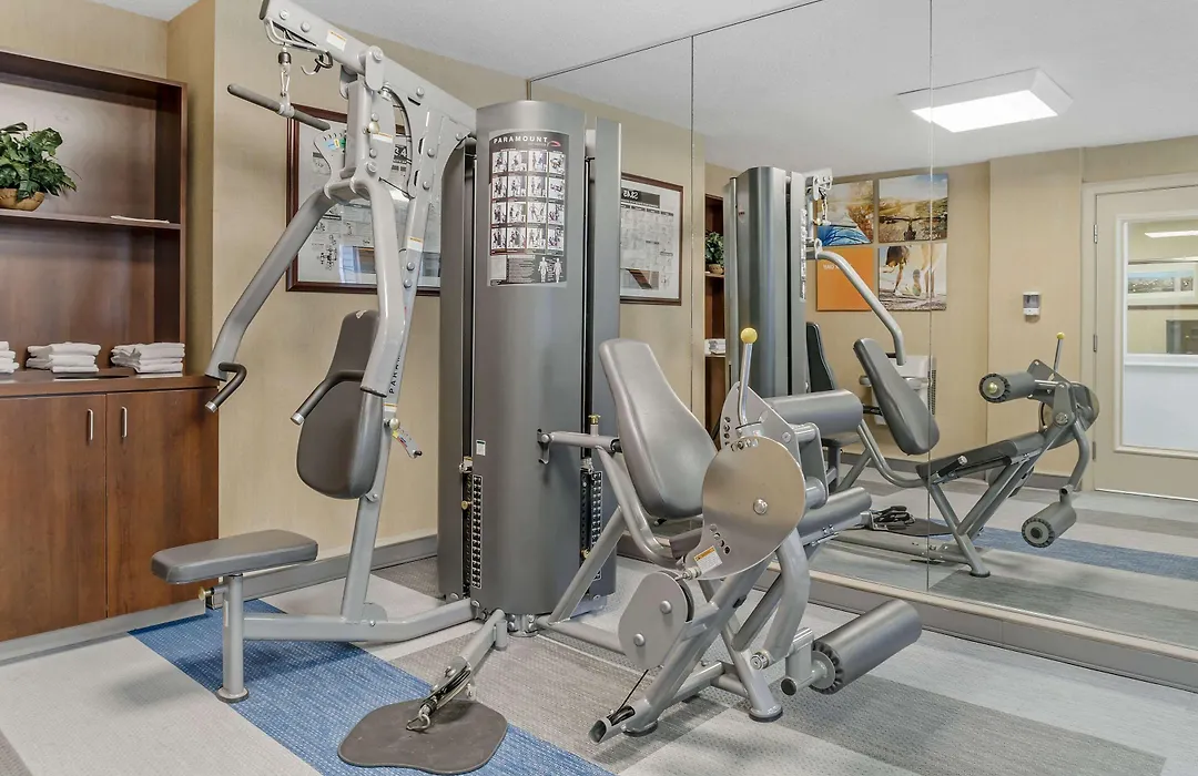 Comfort Inn Plainwell-1