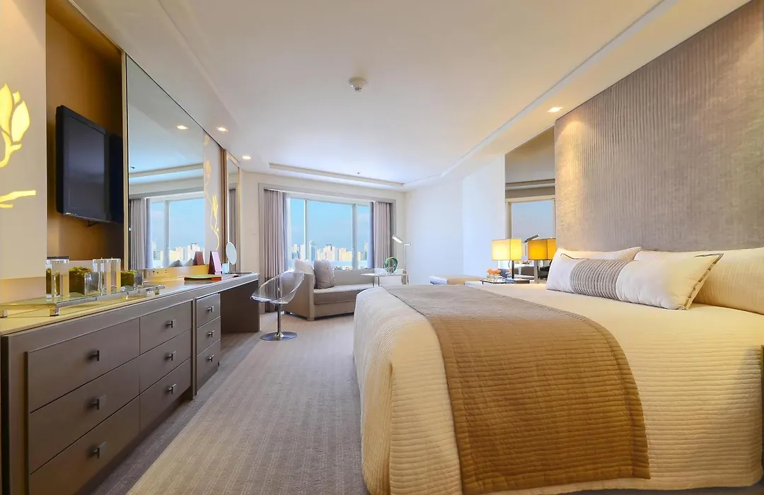 Midas Hotel&Casino-1