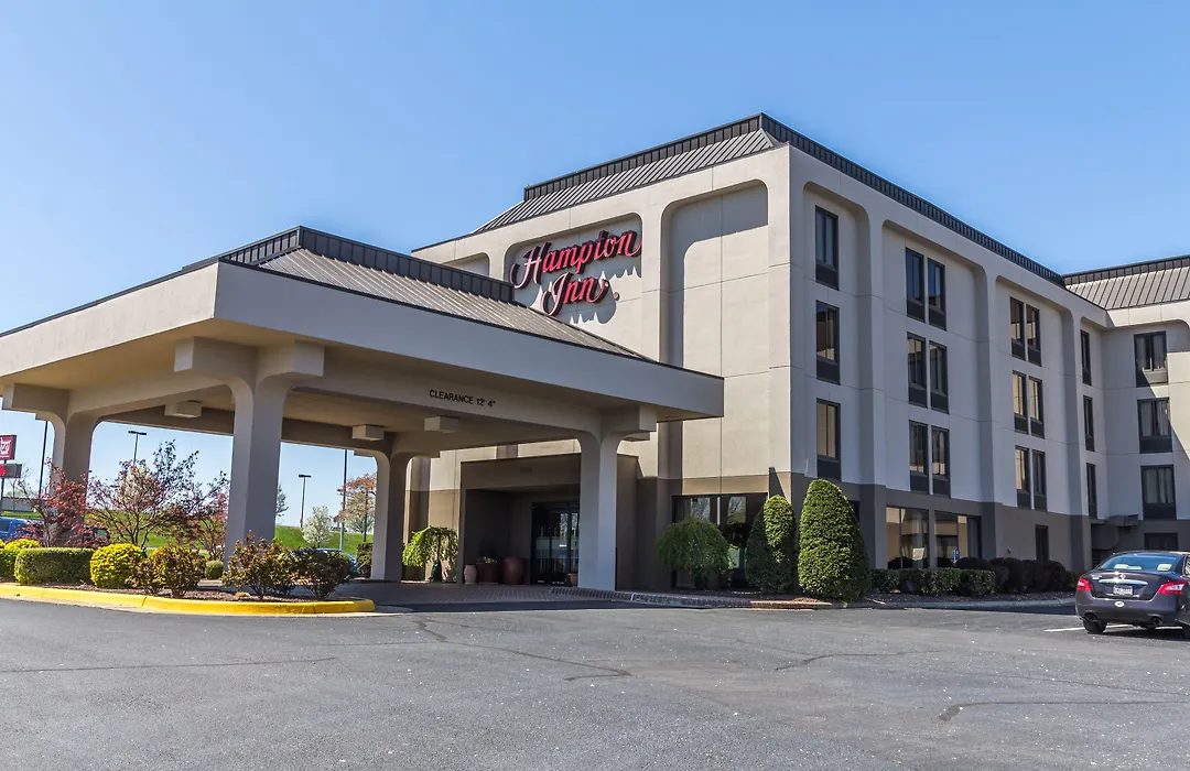 Hampton Inn Winchester-University/ Mall-1
