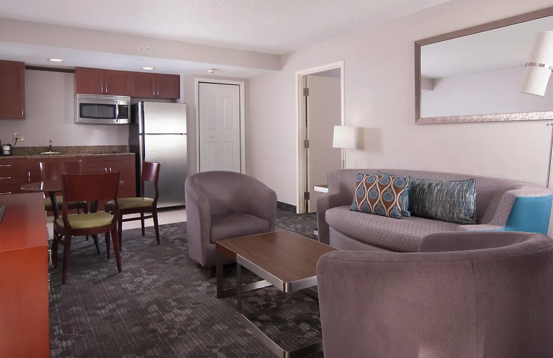 Courtyard Miami Coral Gables-1