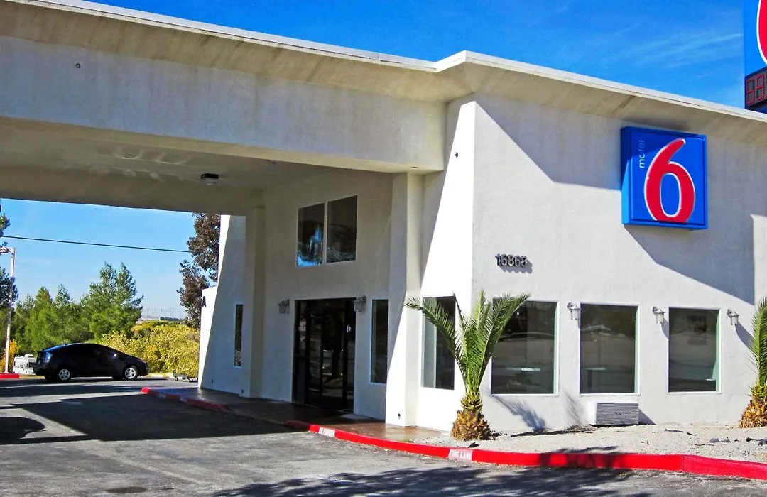 Motel 6 Victorville-1