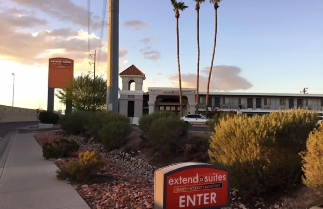 Extend-A-Suites Phoenix-1