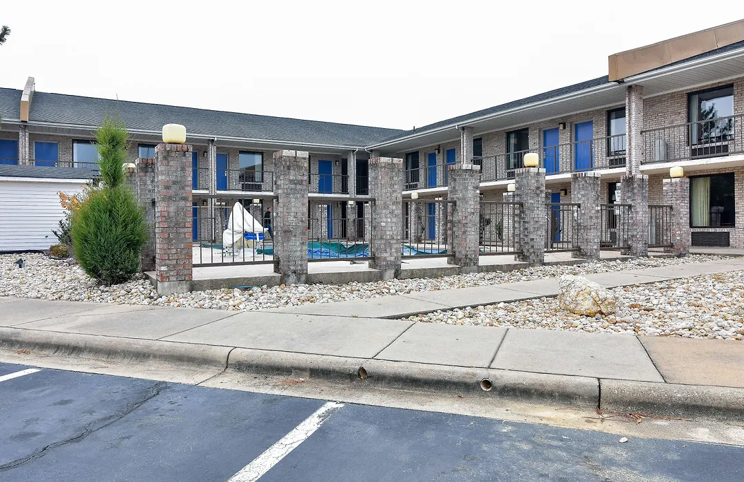 Motel 6-Kenly, Nc-1