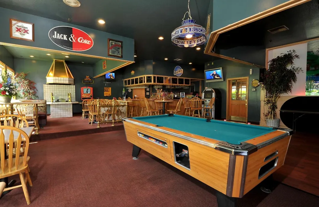 Shilo Inn Suites Hotel - Nampa Suites-1