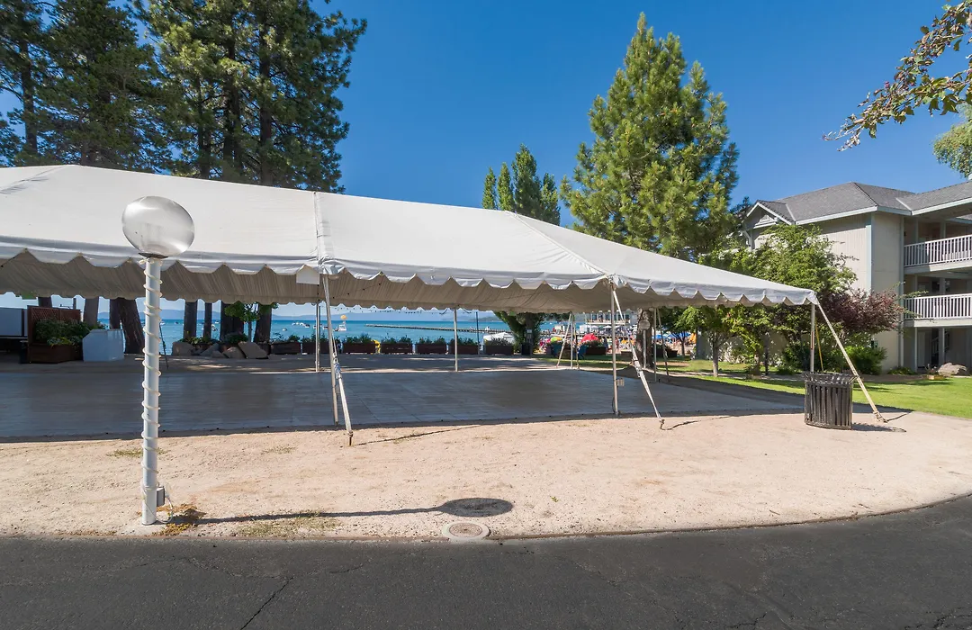 Beach Retreat & Lodge At Tahoe-1