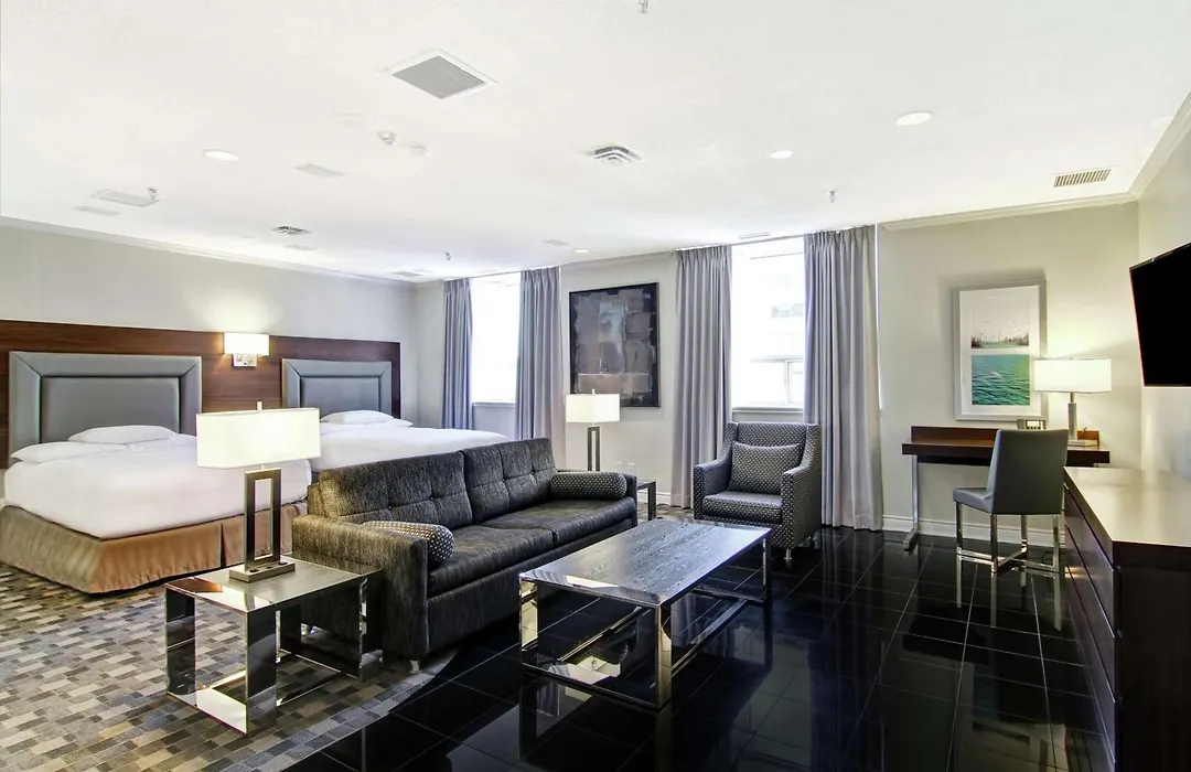 Doubletree By Hilton Toronto Downtown-1