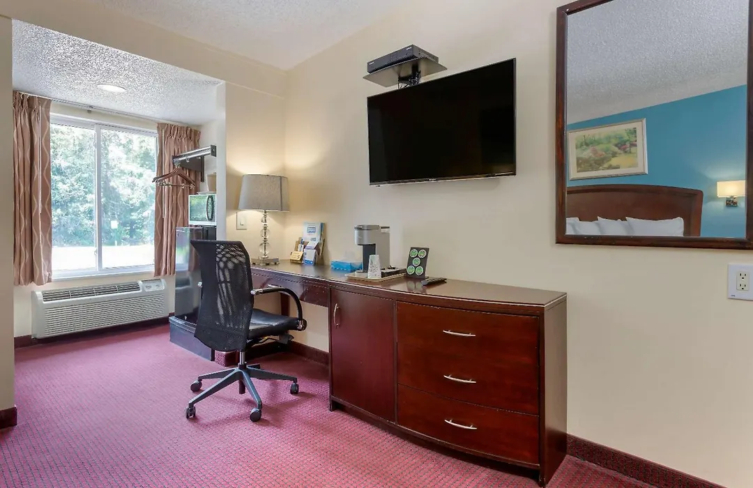 Rodeway Inn & Suites New Paltz - Hudson Valley-1