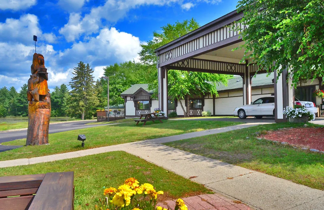 Mountain Lake Inn-1