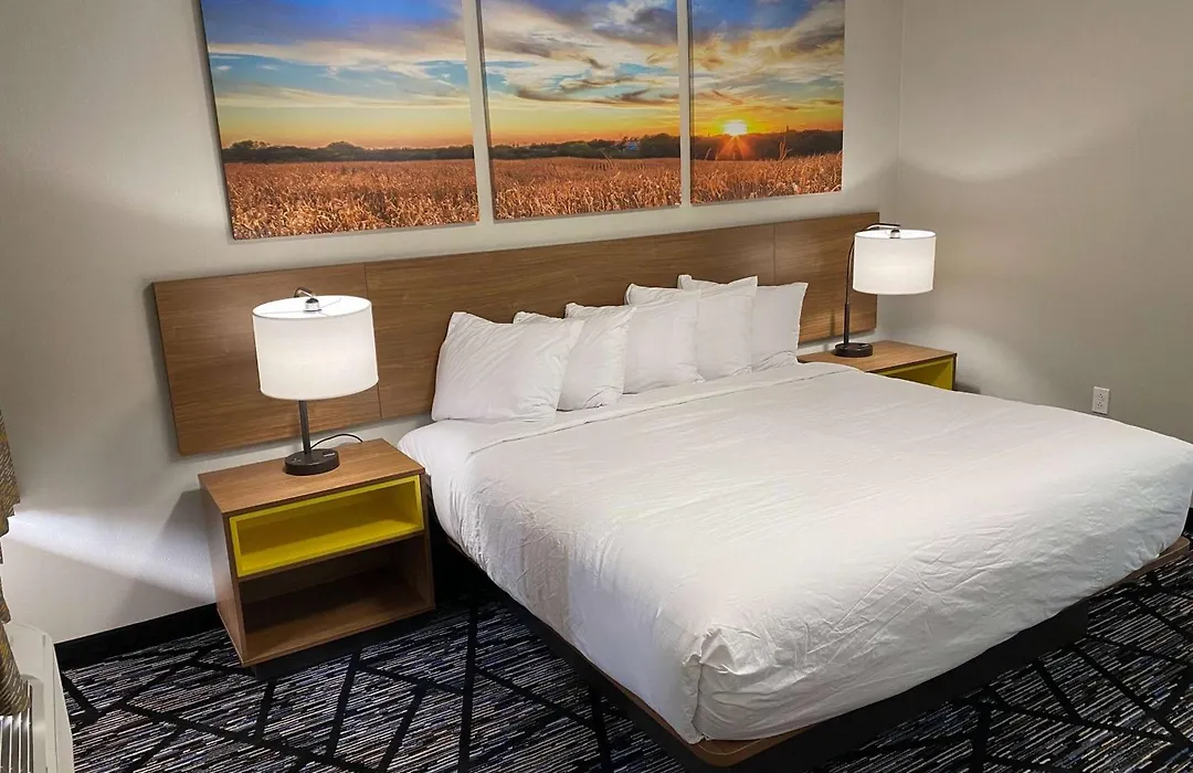 Days Inn By Wyndham Lake Charles-1