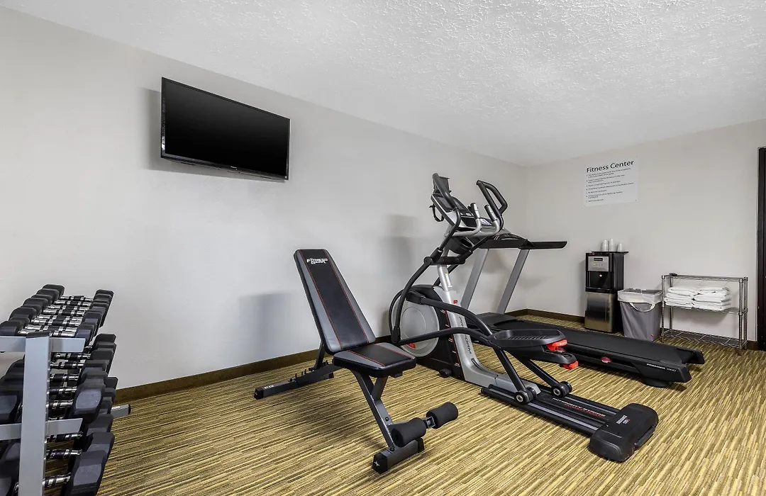 Quality Inn Coraopolis - Pittsburgh Airport-1
