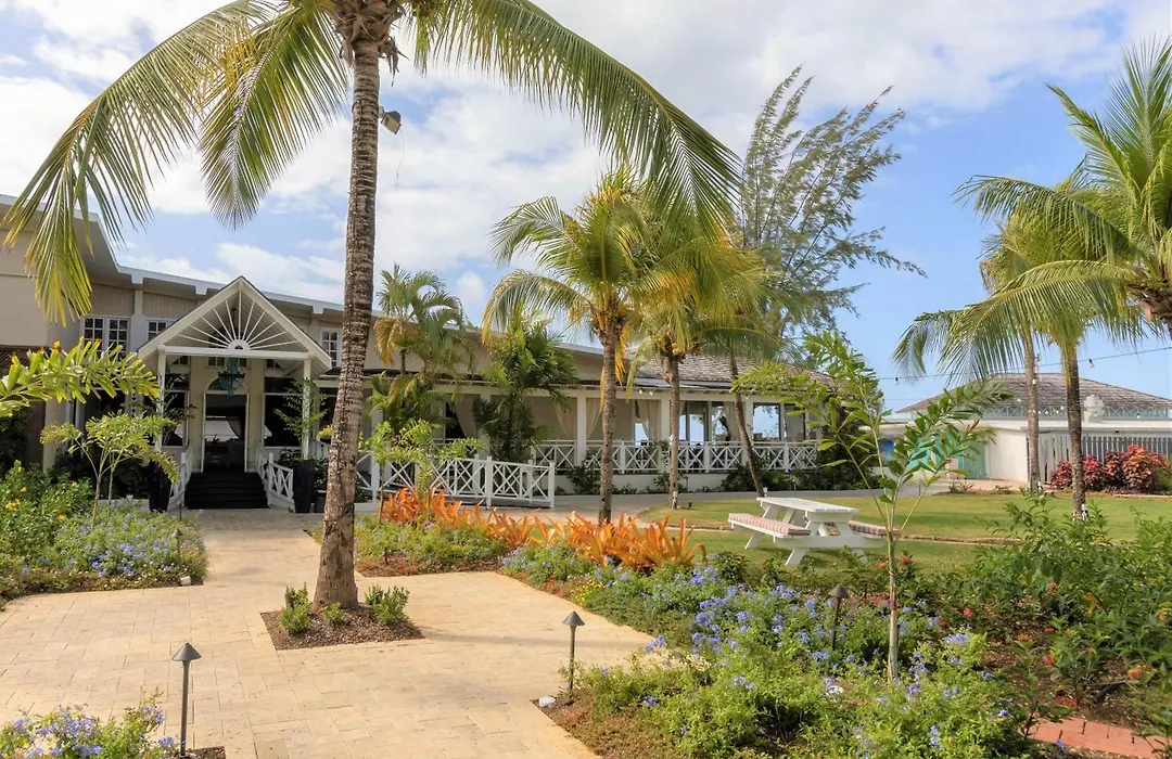 Sea Breeze Beach House All Inclusive By Ocean Hotels-1