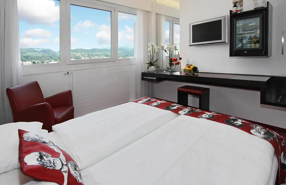 Arcotel Nike Linz-1