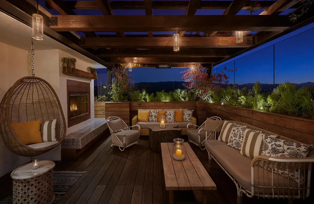 Sixty Beverly Hills-1