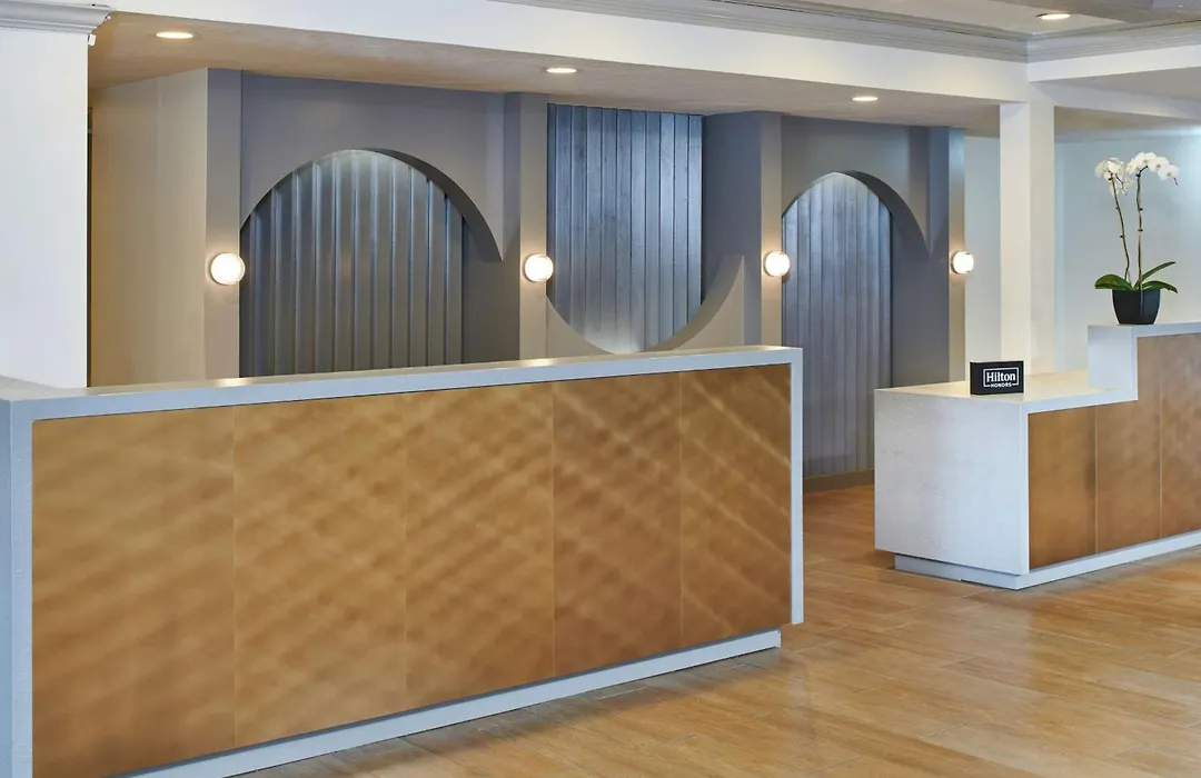 Doubletree By Hilton Hotel Berkeley Marina-1