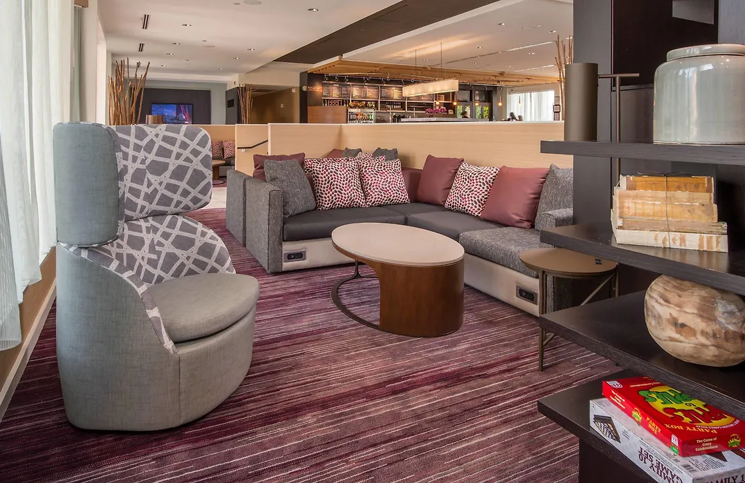 Courtyard By Marriott Fairfax Fair Oaks-1