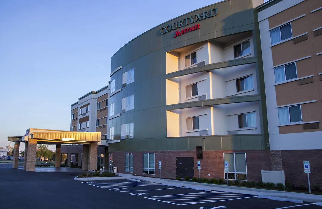Courtyard By Marriott St. Louis St. Peters-1