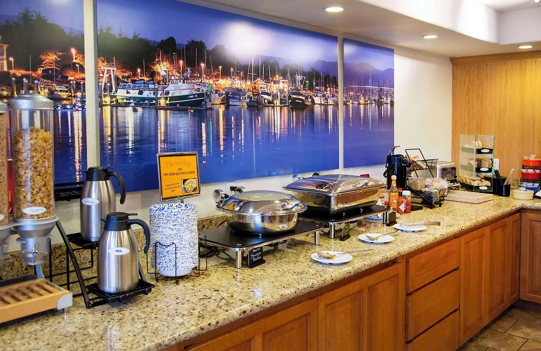 Best Western Plus Humboldt Bay Inn-1