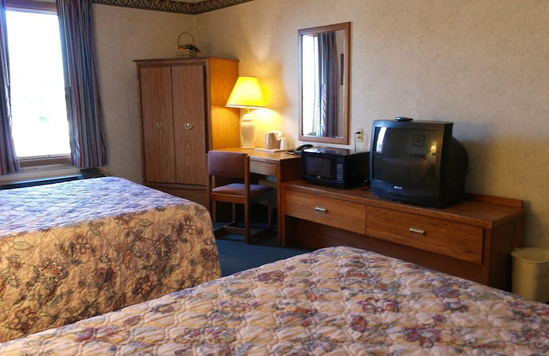 State Line Inn-1