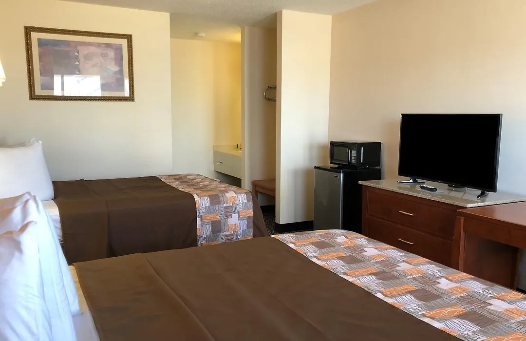 Americas Best Value Inn Sullivan-1