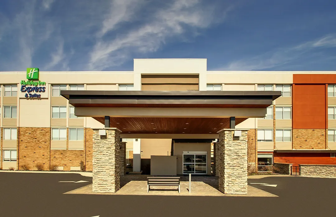 Holiday Inn Express & Suites Wapakoneta By Ihg-1