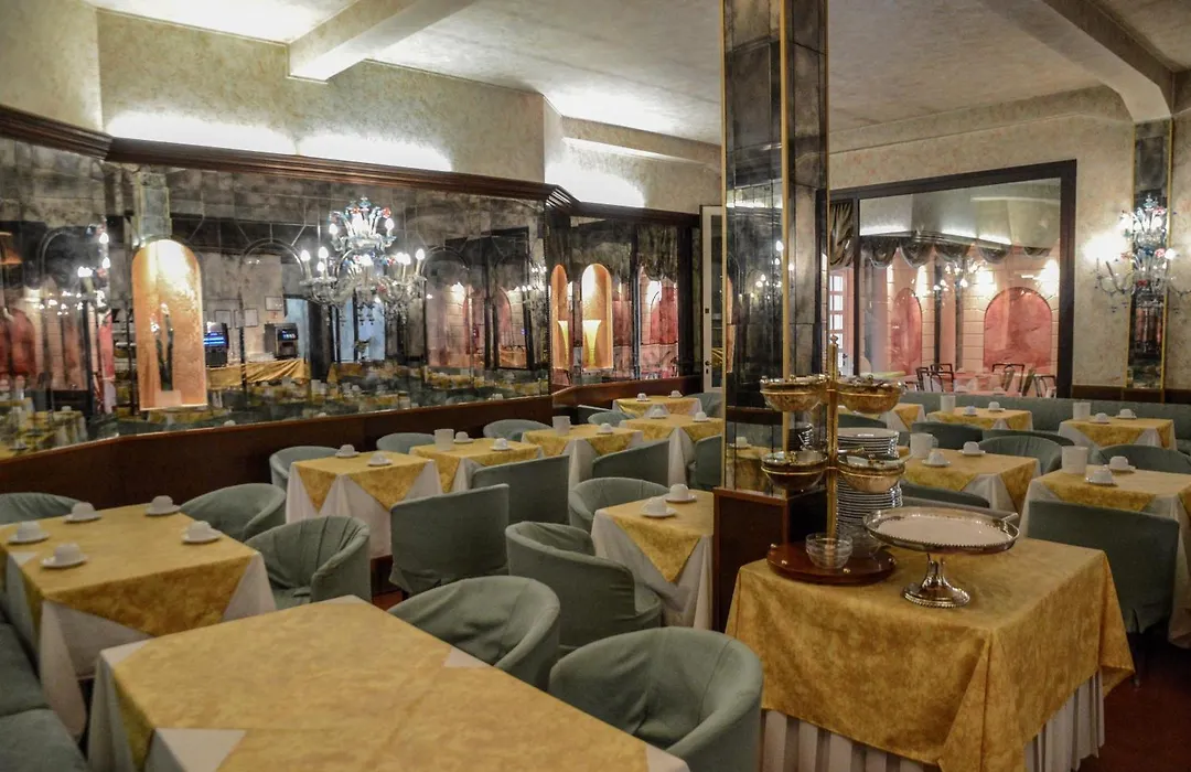 Hotel Le Boulevard-1