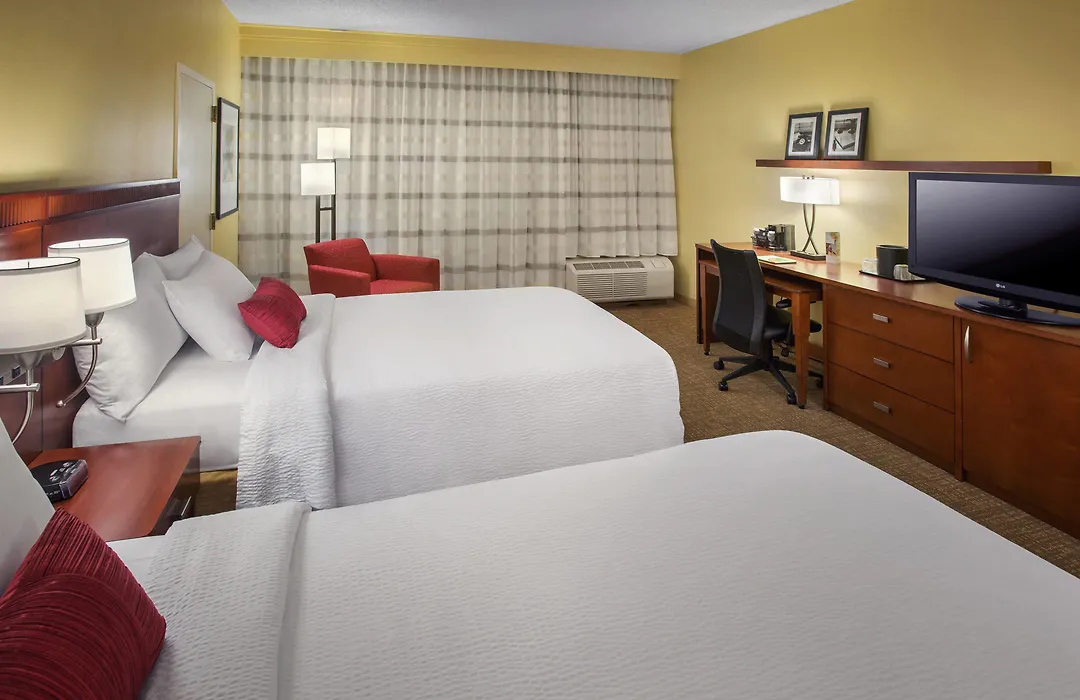 Courtyard By Marriott Tarrytown Westchester County-1