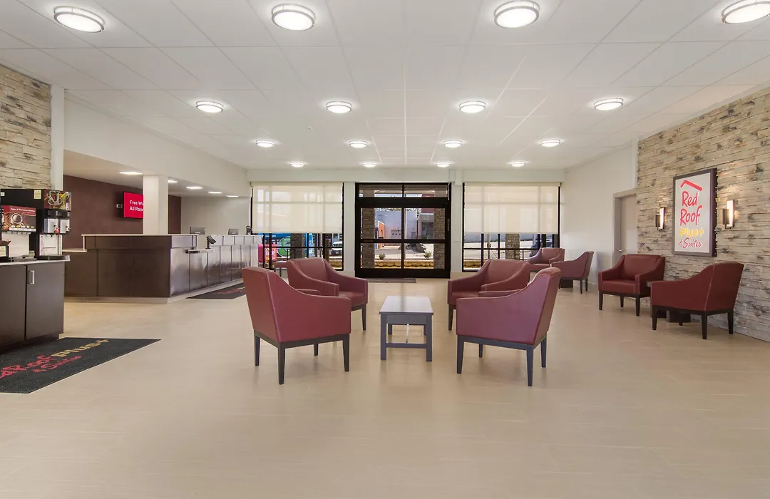 Red Roof Inn Plus & Suites Erie-1