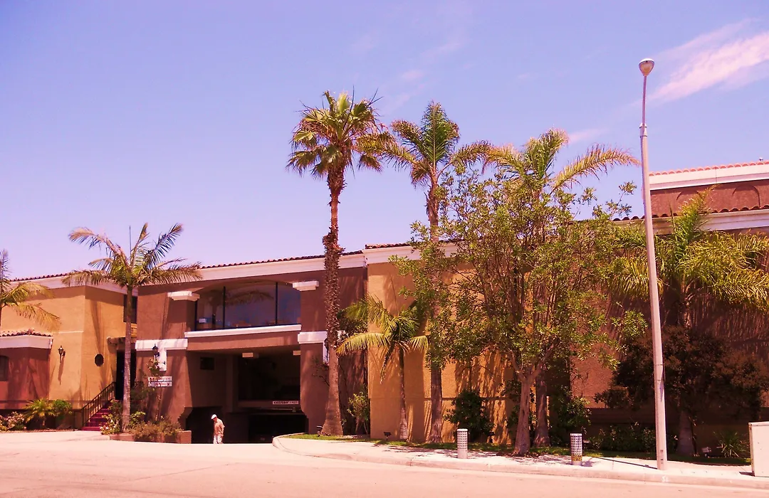 Hotel Pacific, Manhattan Beach-1